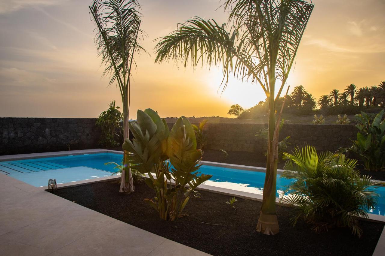 Villa Macan เตกีเซ ภายนอก รูปภาพ
